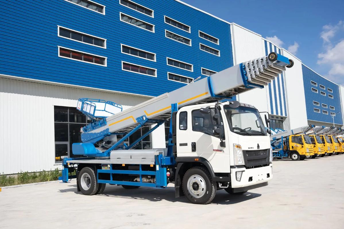 鹰潭月湖出租云梯车高空作业车 建筑垃圾搬运